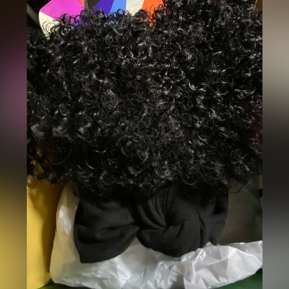 WIG - Hatched & Hooked Pineapple Turban Black Wig w/Box NEW - Picture 9 of 15